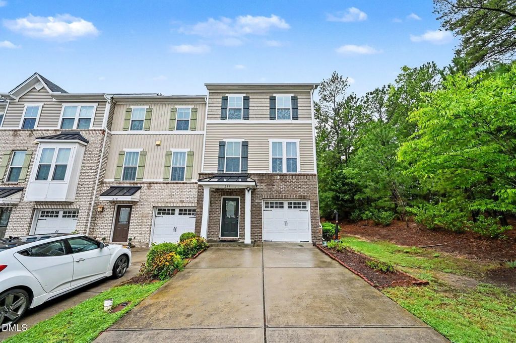 651 Berry Chase Way, Cary