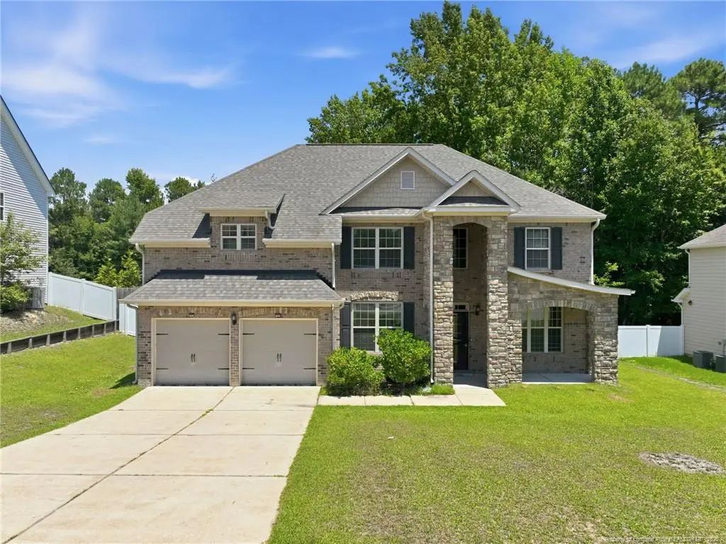 339 Regimental Drive, Cameron