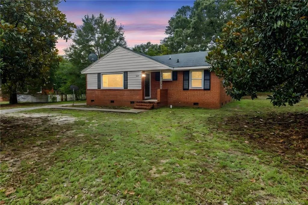 1413 Stansfield Drive, Fayetteville
