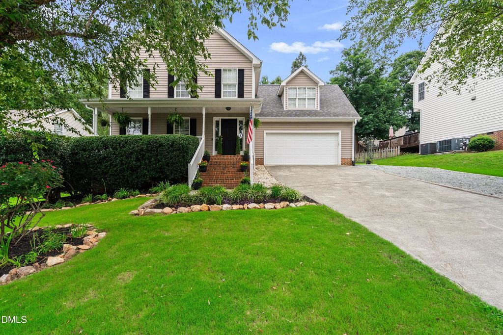 516 Lakeview Avenue, Wake Forest