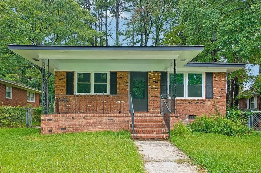 506 Eaton Street, Fayetteville