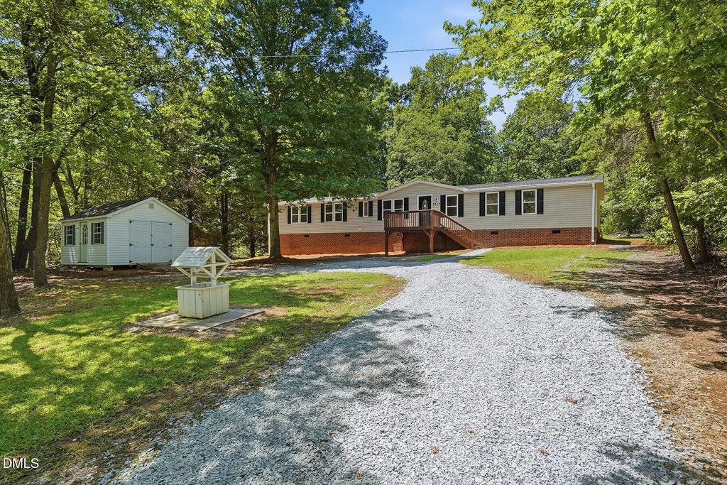 3615 Moriah Road, Rougemont