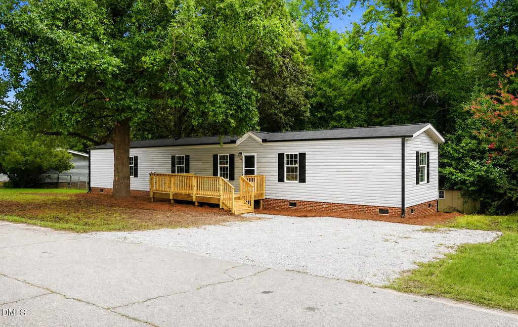 308 Morehead Drive 46, Willow Springs