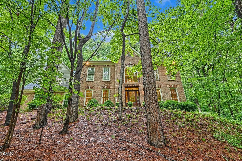 101 Collinson Drive, Chapel Hill