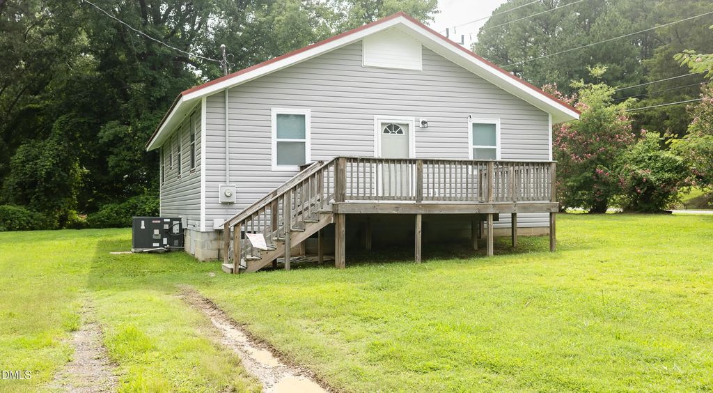 319 22nd Street, Butner