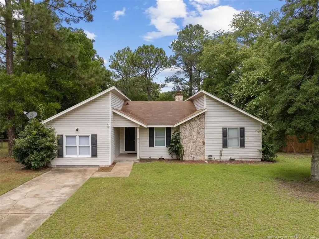 7012 Salinas Court, Fayetteville