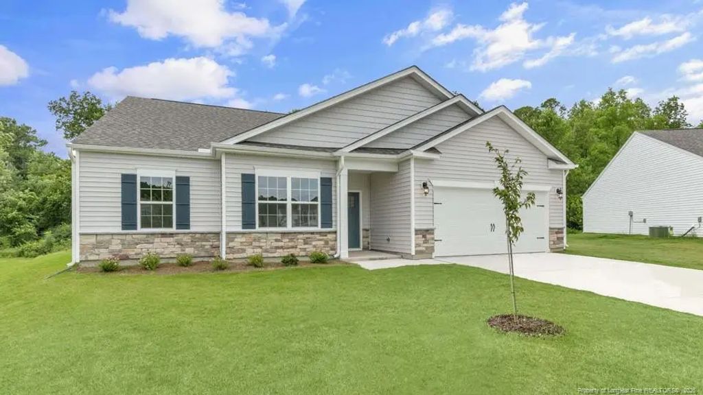 69 Firehawk Drive, Spring Lake