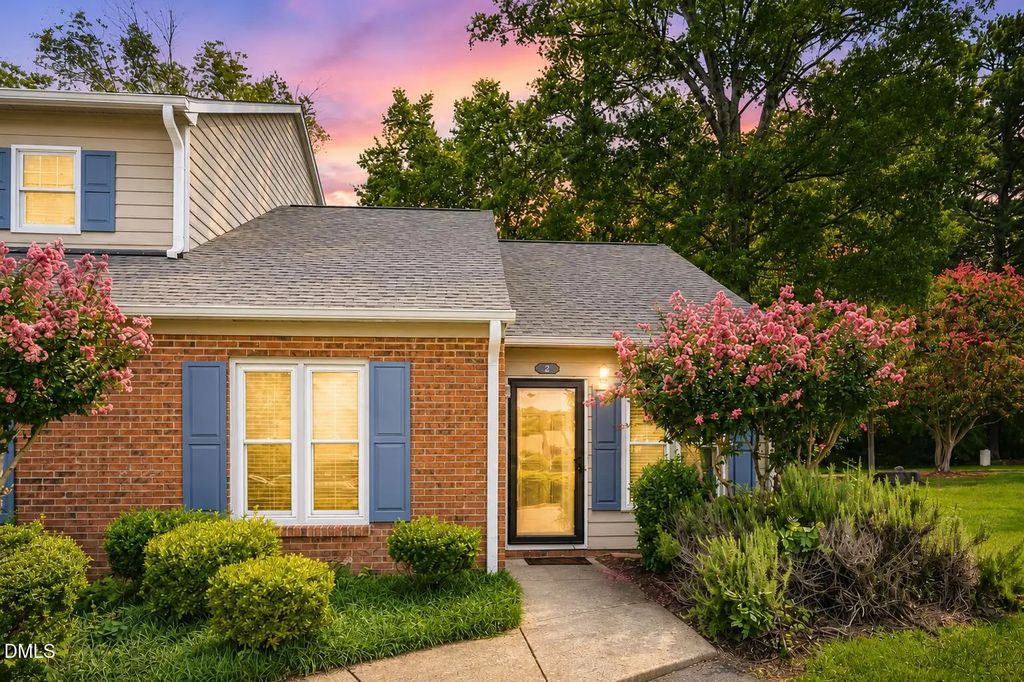 2 Justin Court, Durham