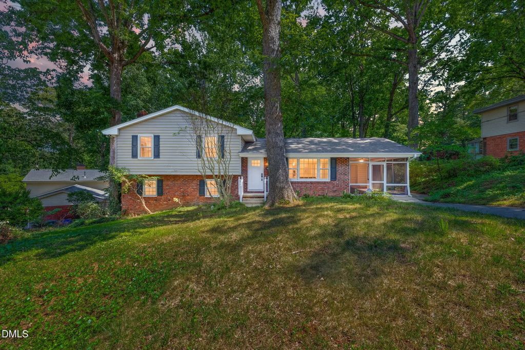3304 Julian Drive, Raleigh