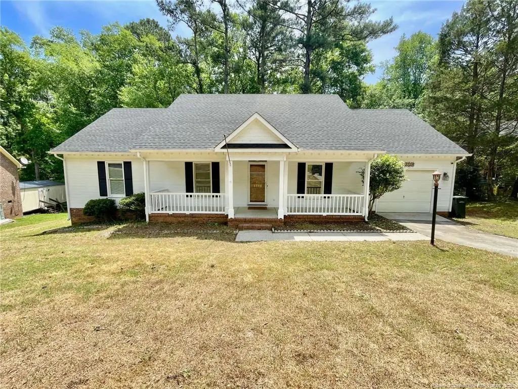 6736 St Julian Way, Fayetteville