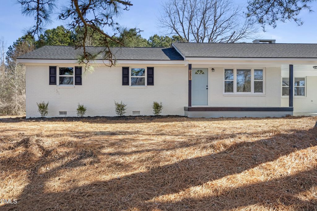 231 Faith Church Road, Four Oaks