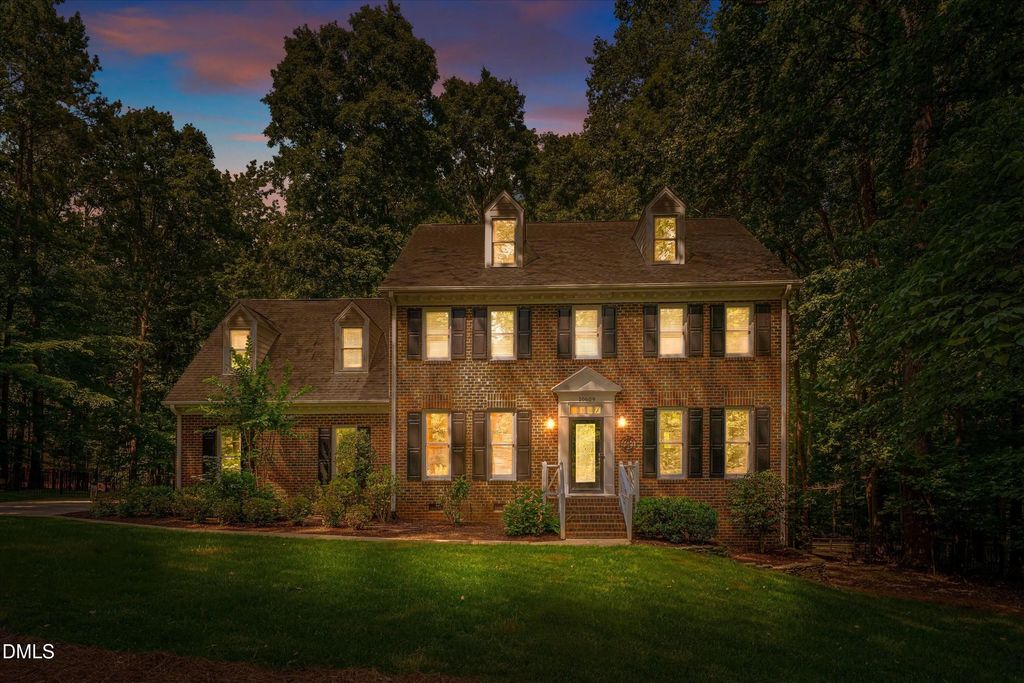 10609 Old Pine Court, Raleigh