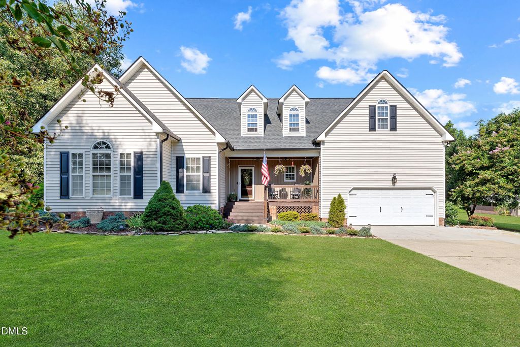 119 Helena Lane, Clayton