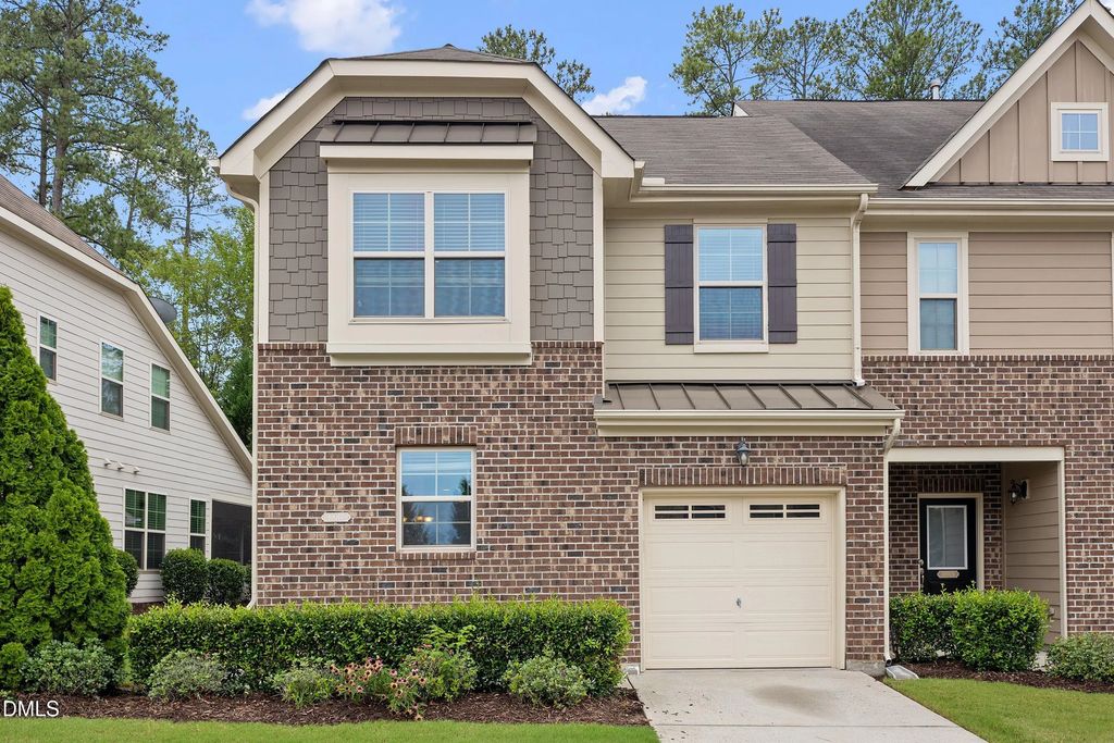 10017 Lynnberry Place, Raleigh