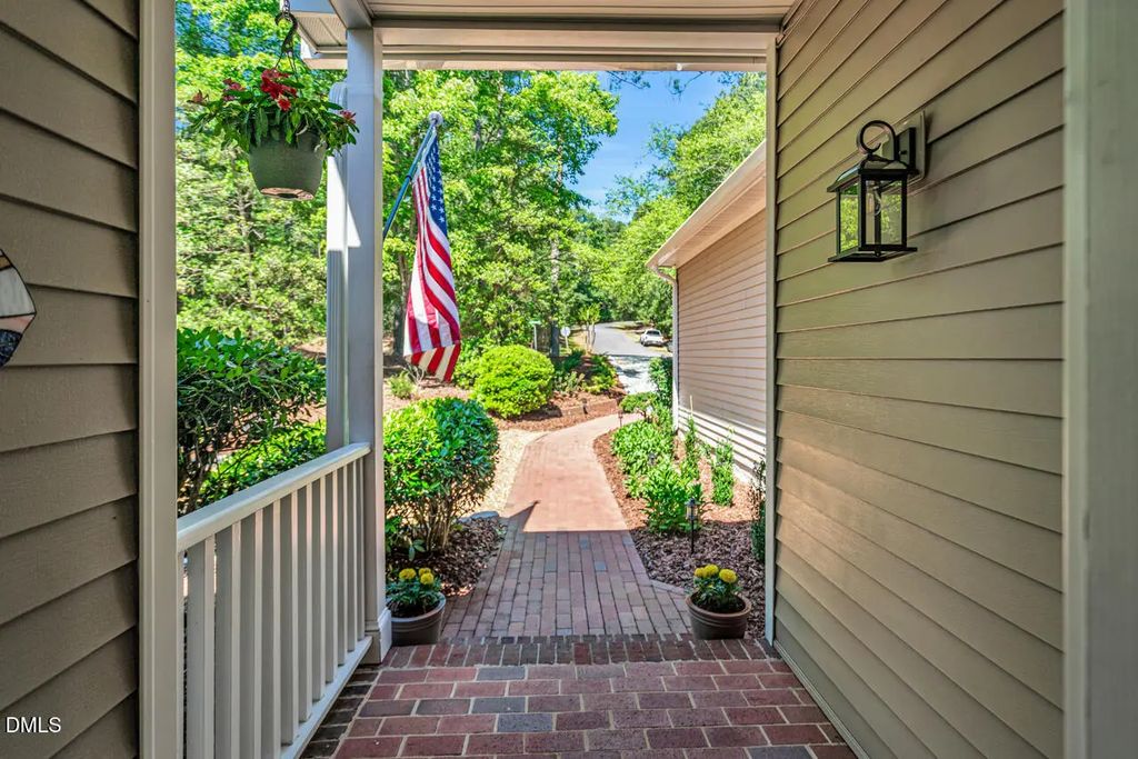 686 Spindlewood, Pittsboro