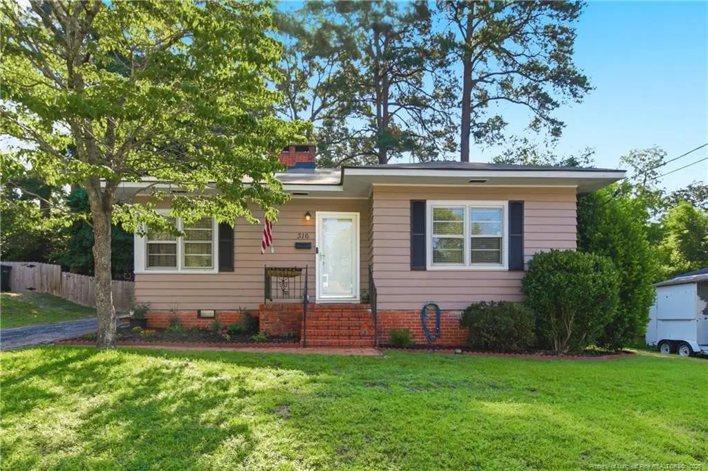 316 Fairwood Court, Fayetteville