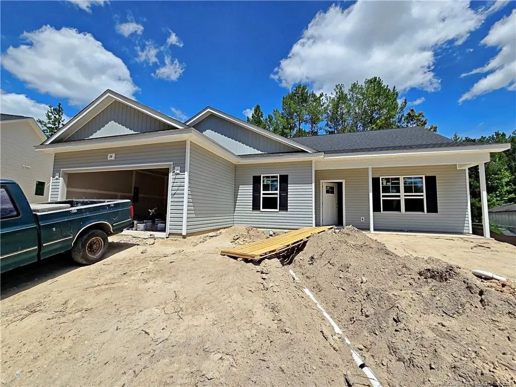 34 Quarter Court, Spring Lake