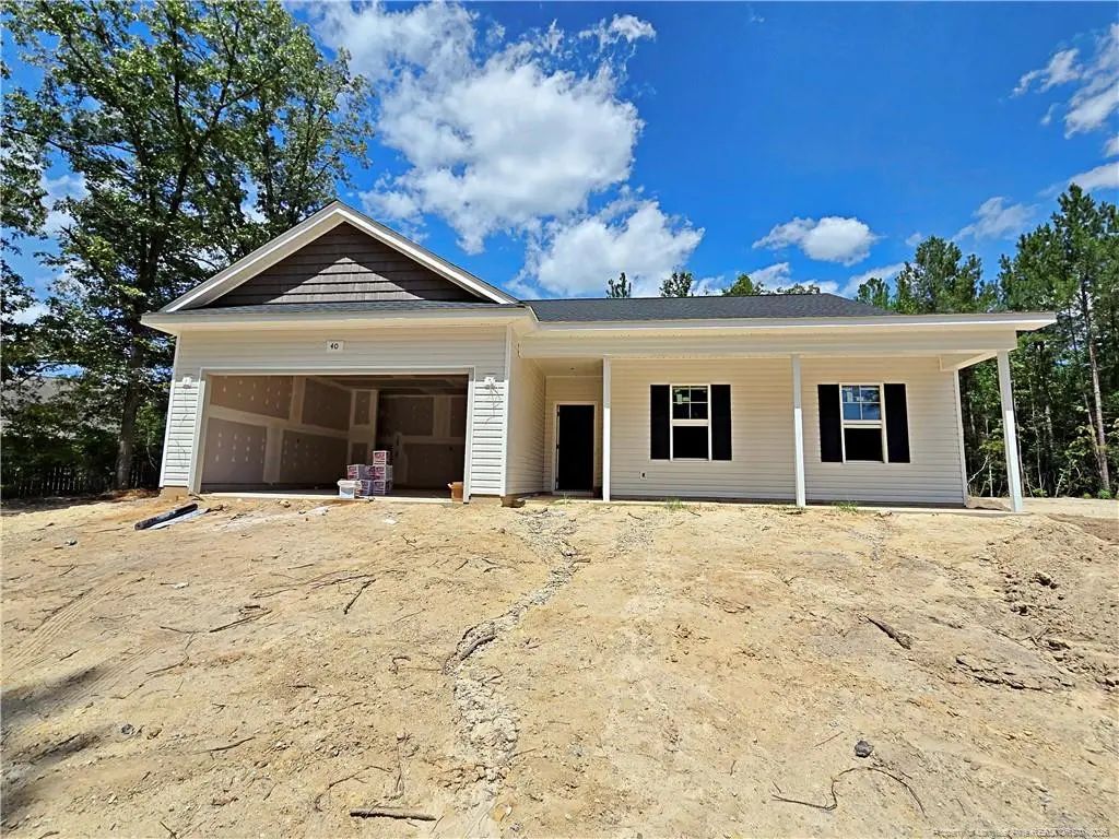 40 Quarter Court, Spring Lake