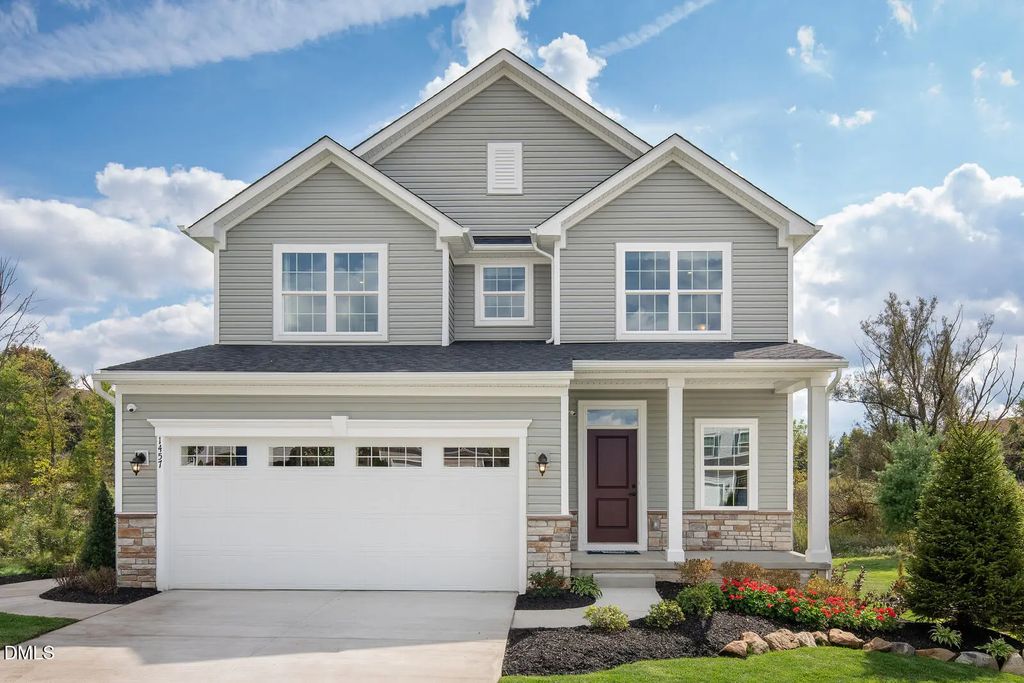 921 Walker Ridge Way, Willow Springs