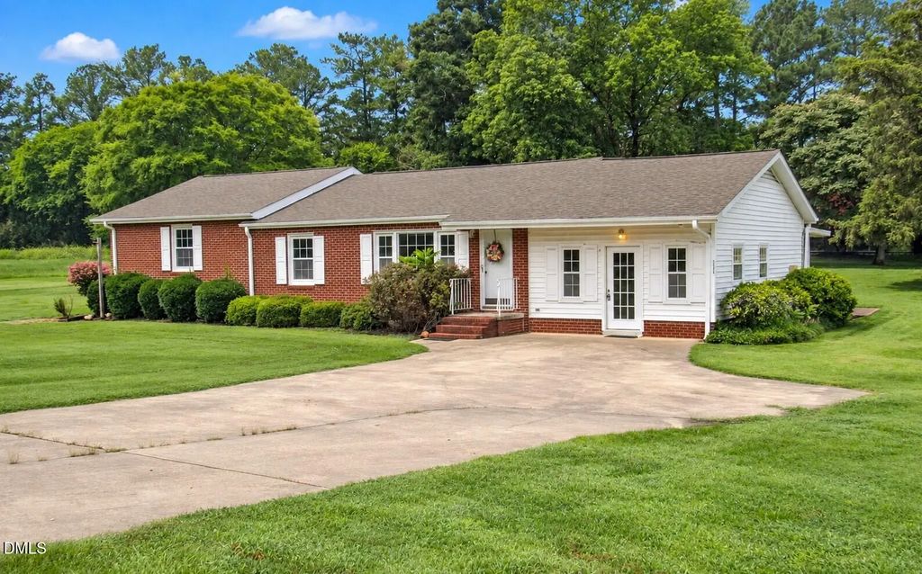 2635 W Lyon Station Road, Creedmoor