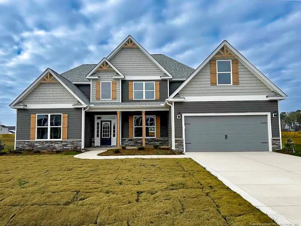 1252 Lakin Drive, Fayetteville