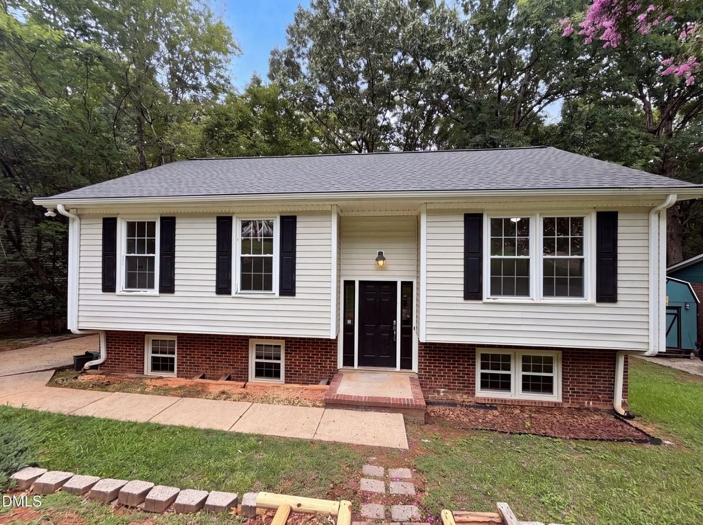 7816 Foxwood Drive, Raleigh