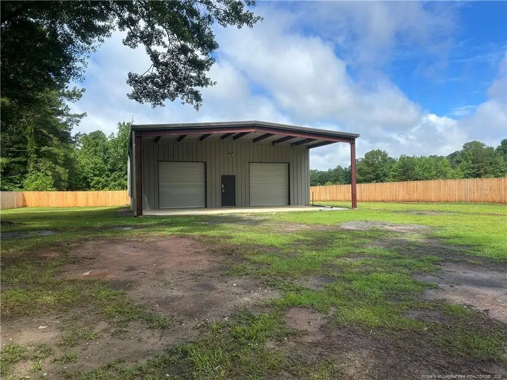1700 Cedar Creek Road, Fayetteville