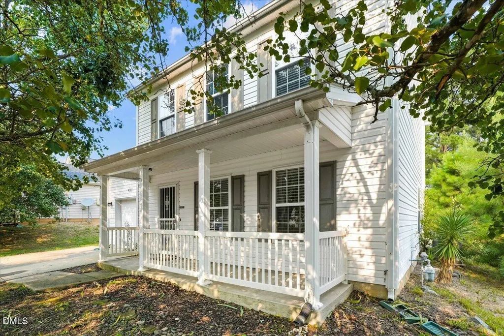 414 Lodestone Drive, Durham