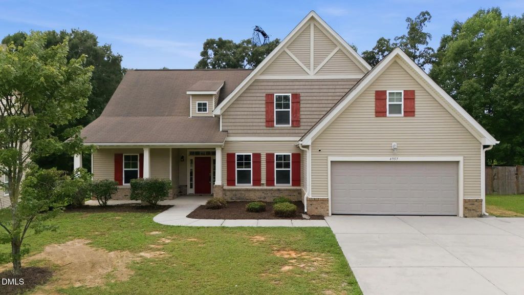 4957 Stonewood Pines Drive, Knightdale