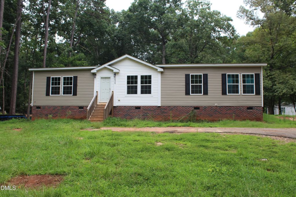 6525 Little Creek Road, Zebulon
