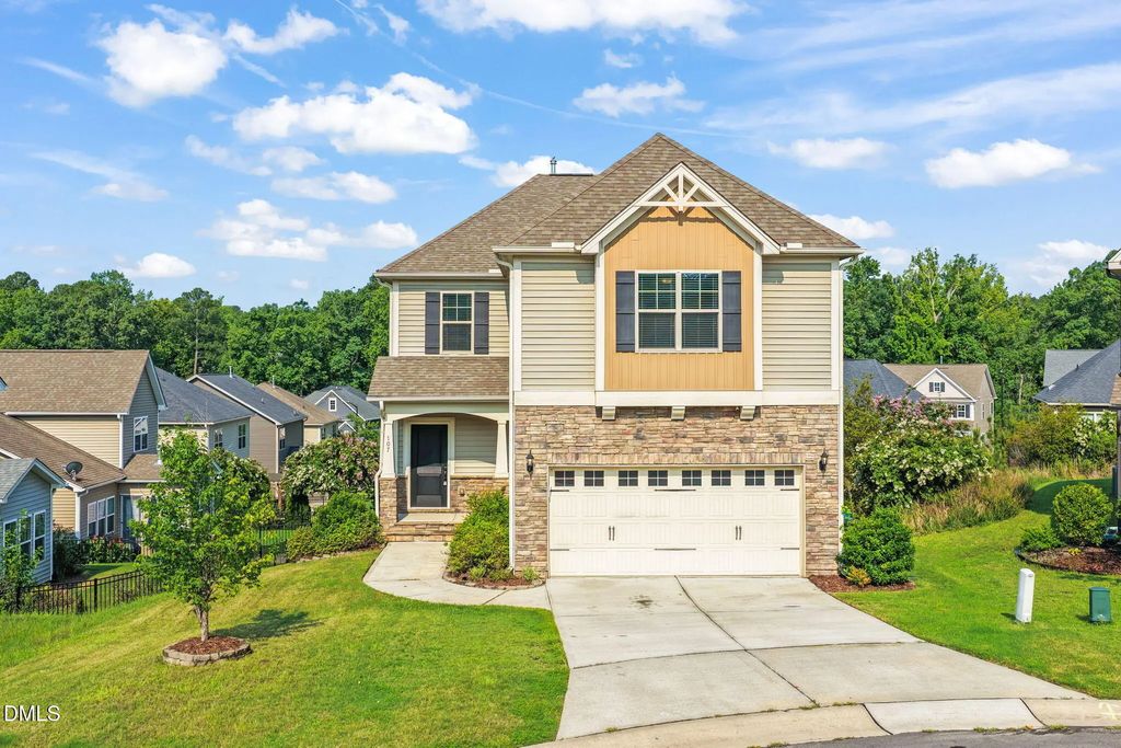 107 White Burley Court, Durham