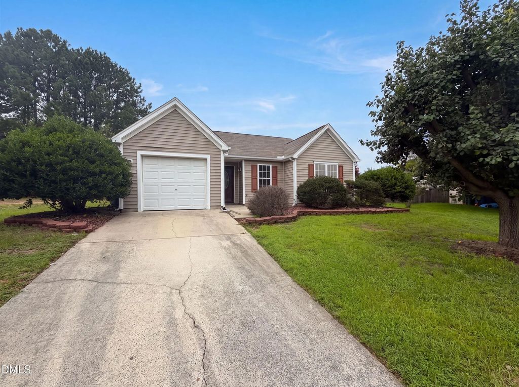 311 Pebble Way, Durham