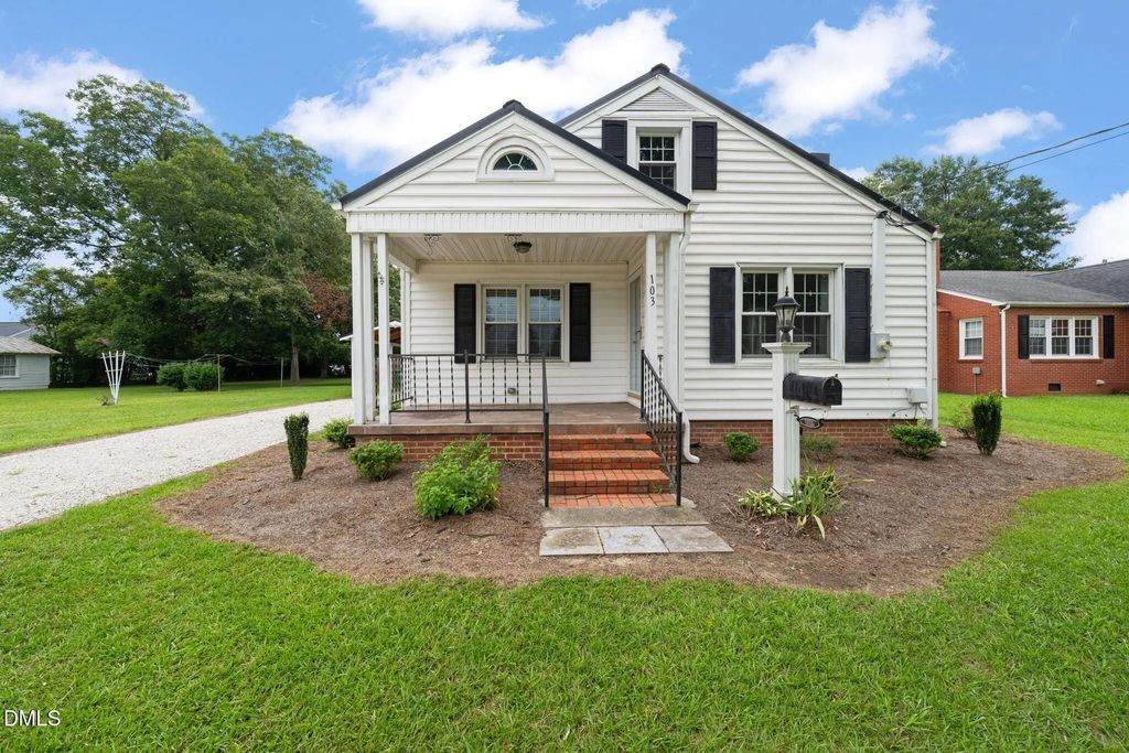 103 Catherine Street, Benson