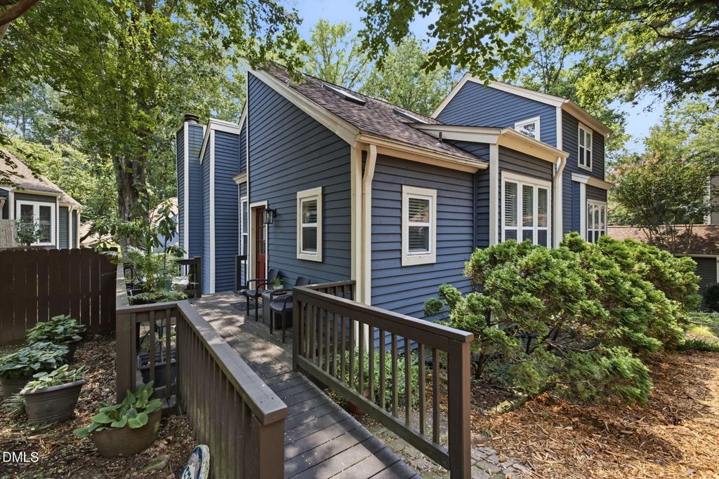 5739 Sentinel Drive, Raleigh