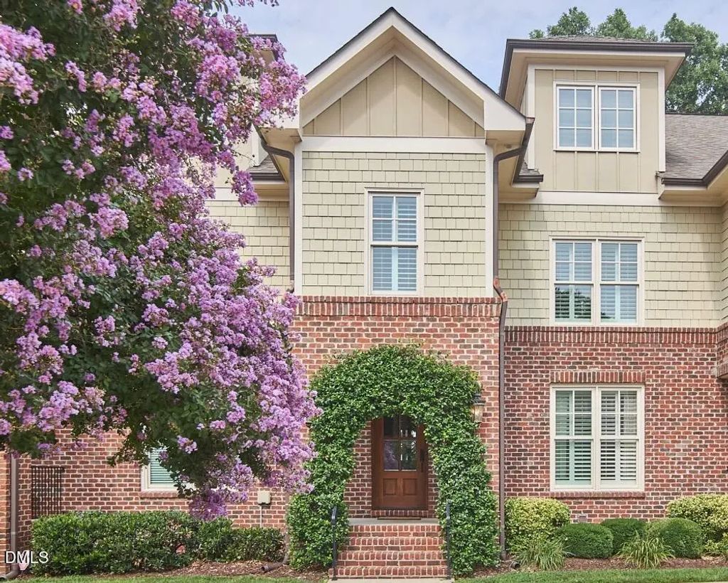 713 Mordecai Towne Place, Raleigh
