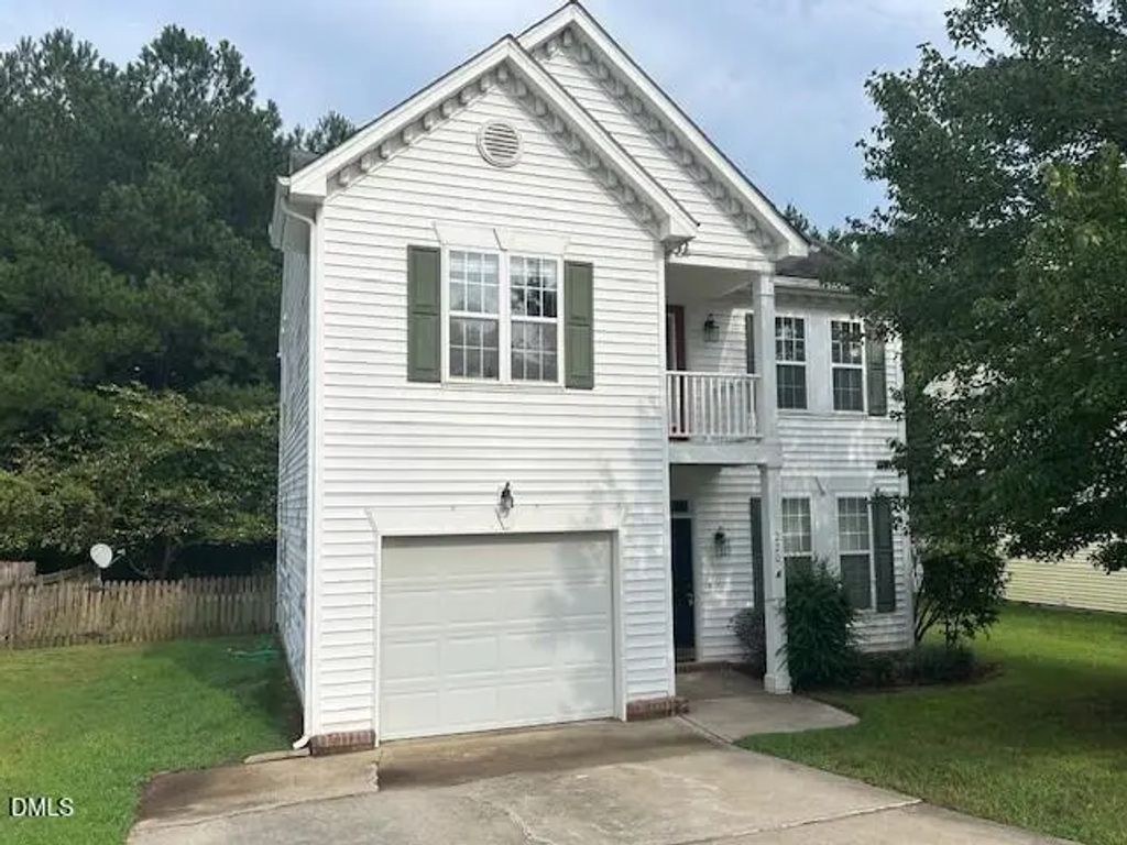 220 Stansbury Lane, Clayton