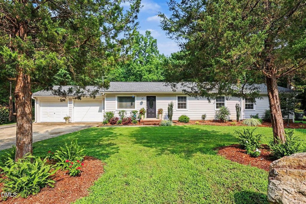 9208 Holly Springs Road, Apex