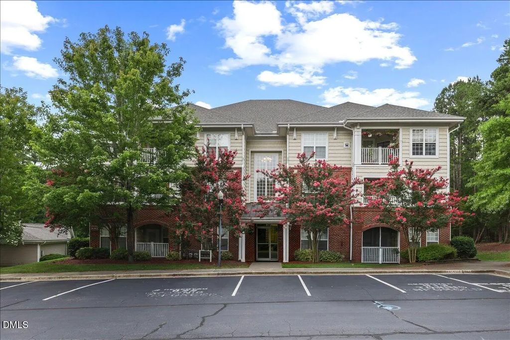 833 Providence Glen Drive, Chapel Hill