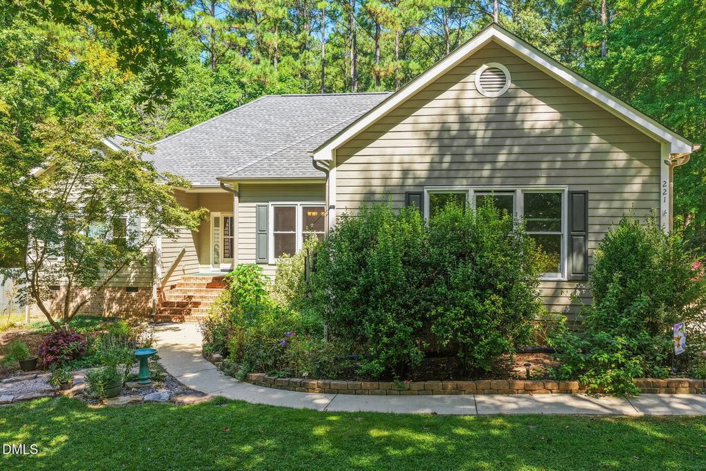 221 Stillwood Drive, Wake Forest
