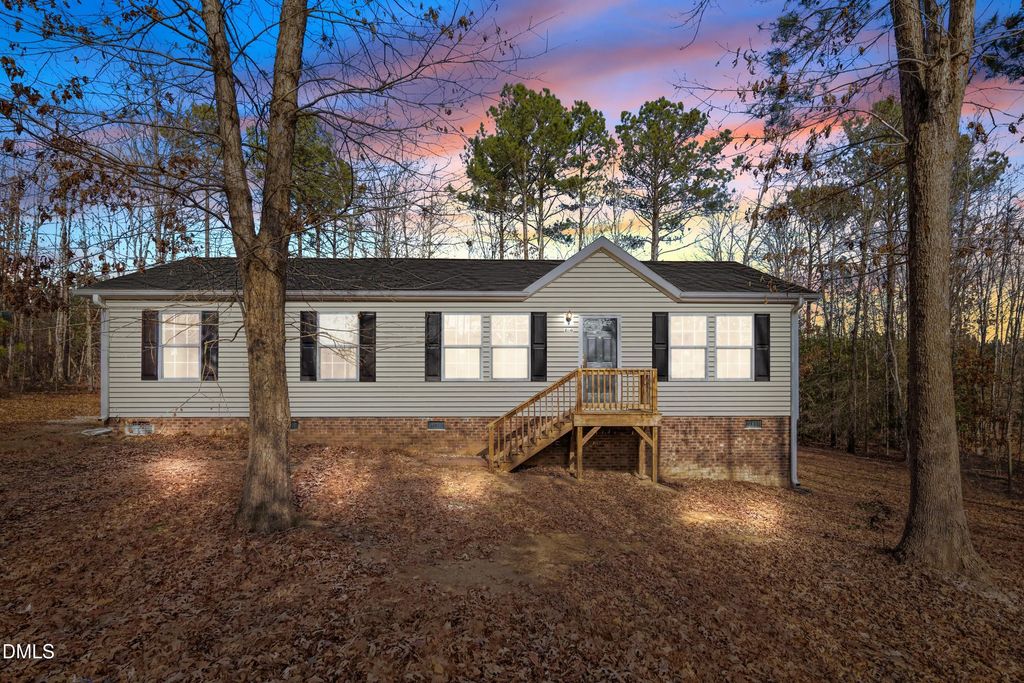 280 Rough Lane, Louisburg