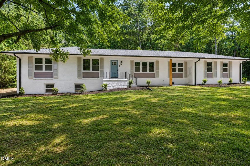 988 Nc 87 N, Pittsboro