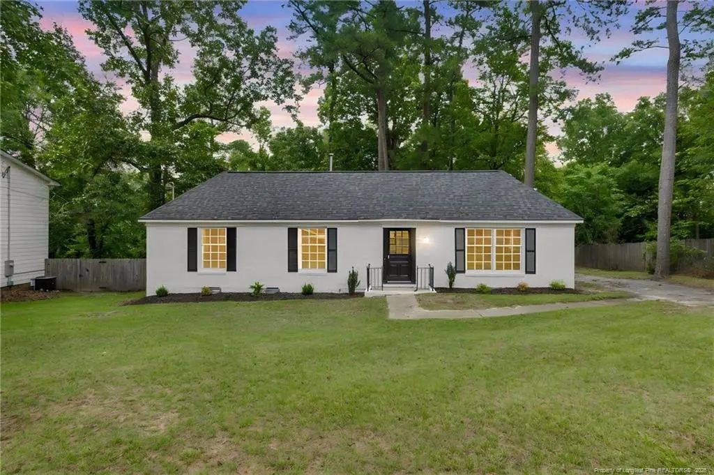744 Buena Vista Drive, Fayetteville