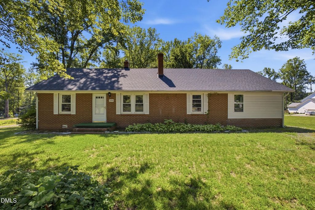 3048 Nc-62, Liberty