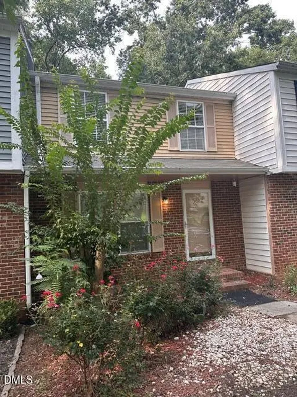 7334 Shellburne Drive, Raleigh