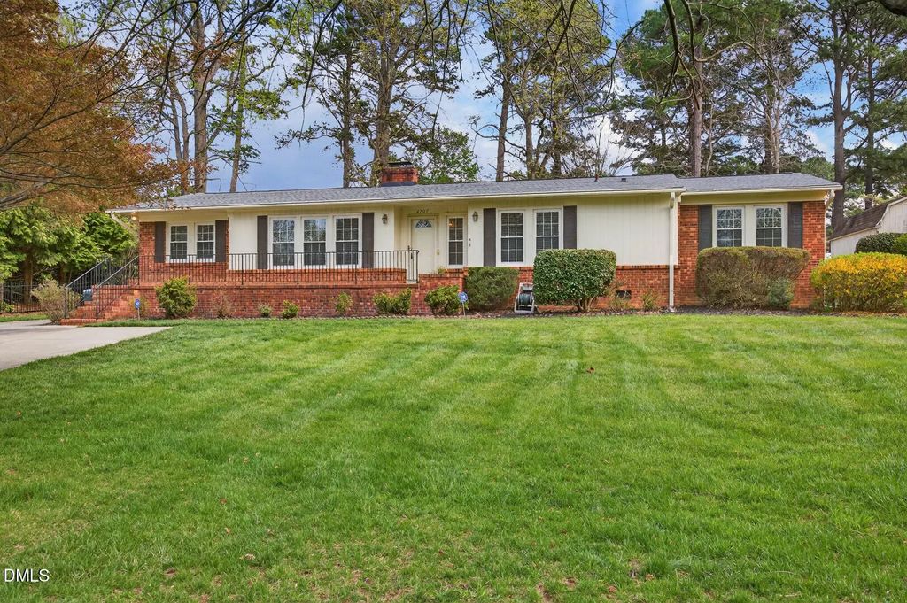 4707 Ramblewood Drive, Greensboro