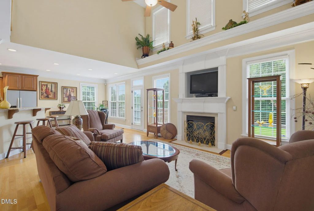 73 Knobhill Lane, Pittsboro