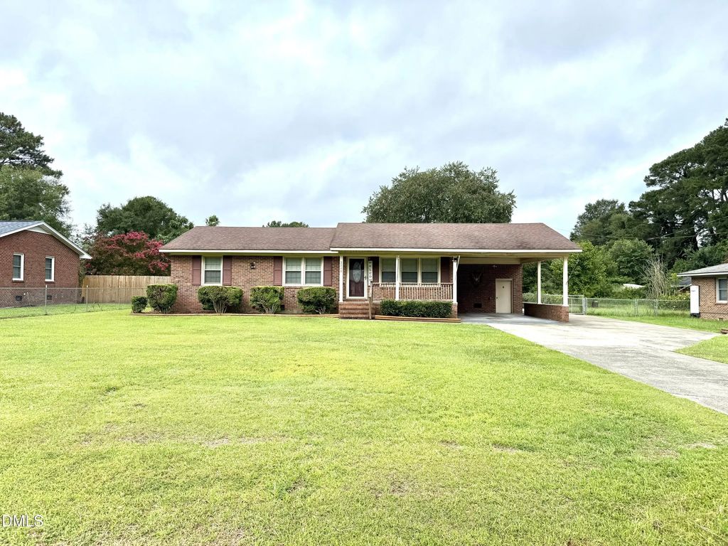2248 Longleaf Pine Drive, Kinston