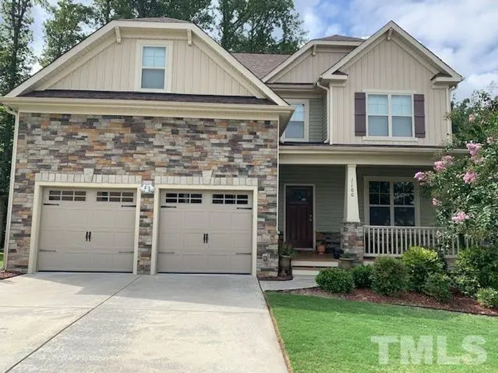 1100 Broadcreek Drive, Fuquay Varina