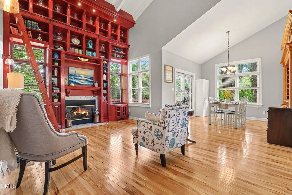 10001 Goodview Court, Raleigh