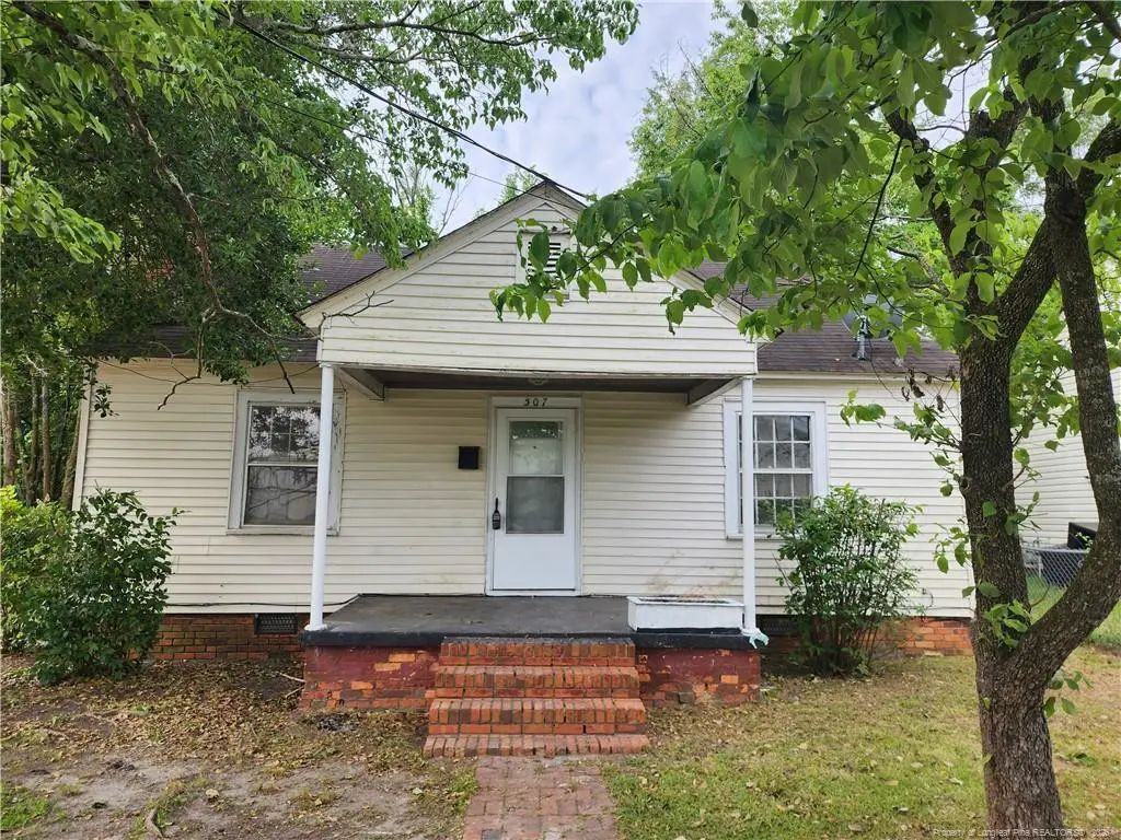 507 Edward Street, Fayetteville